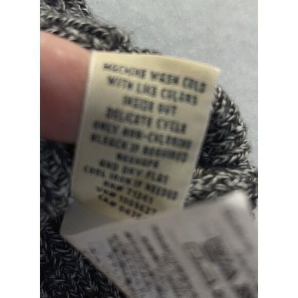L.L Bean Women's Coastal Cotton Sweater, Cardigan Size M‎ Gray Black Accents VTG - Picture 9 of 10